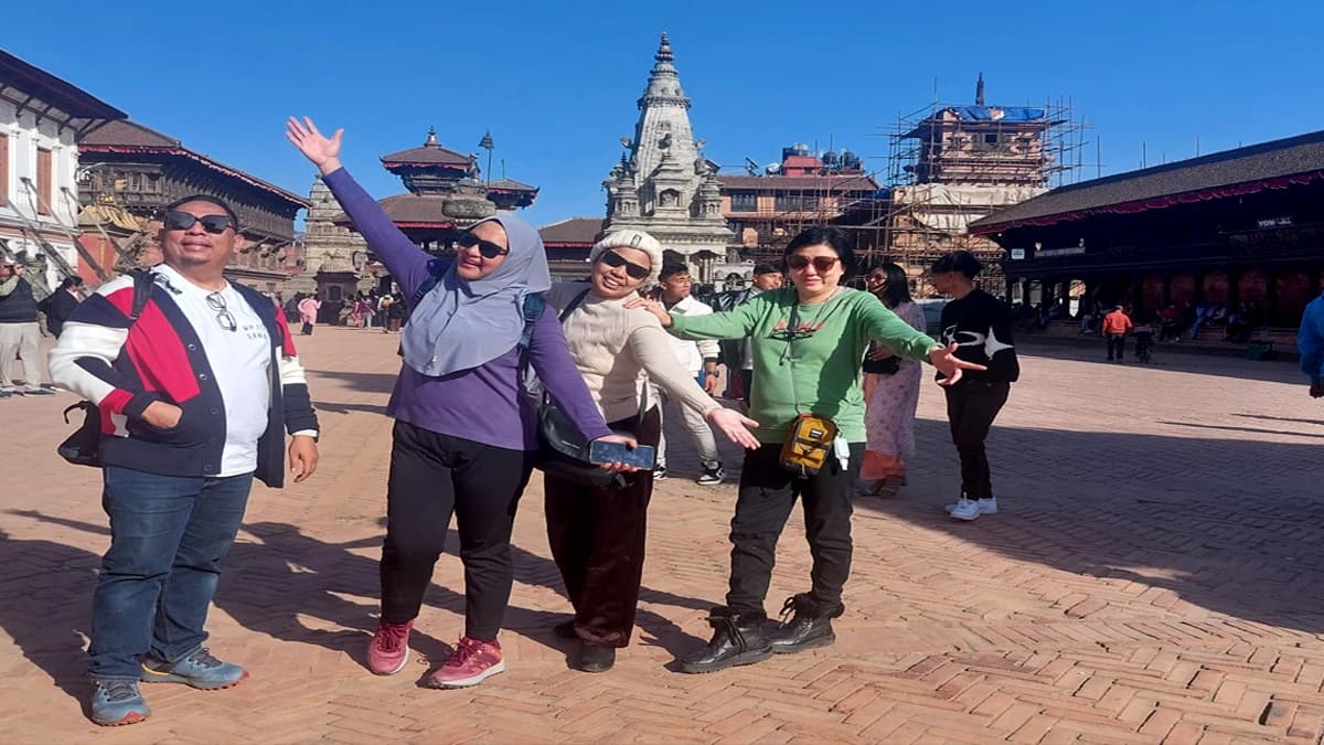 Bhaktapur Durbar Square Tour