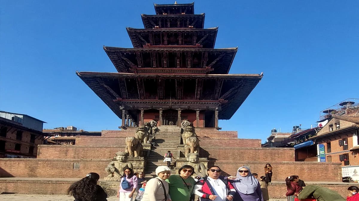 Bhaktapur Durbar Square Tour