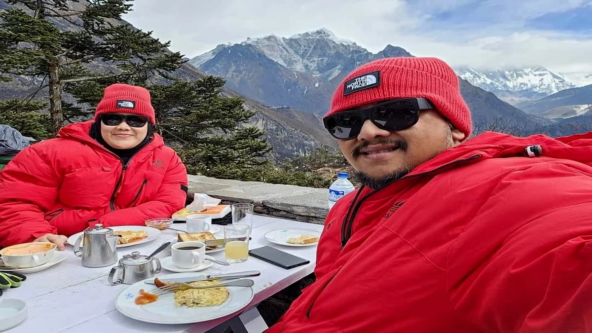 Everest Base Camp Heli Tour