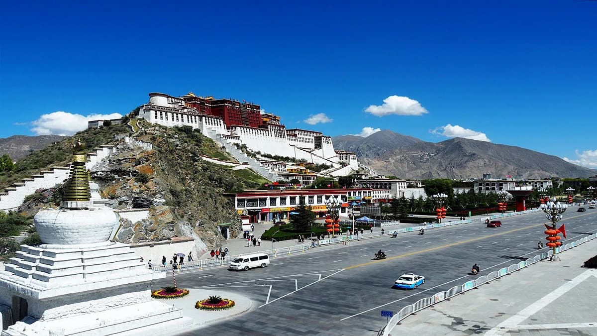 Lhasa Tour: 4 Nights/5 Days
