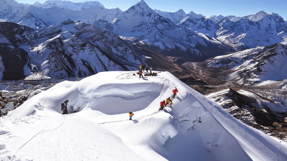 Lobuche Peak Climbing