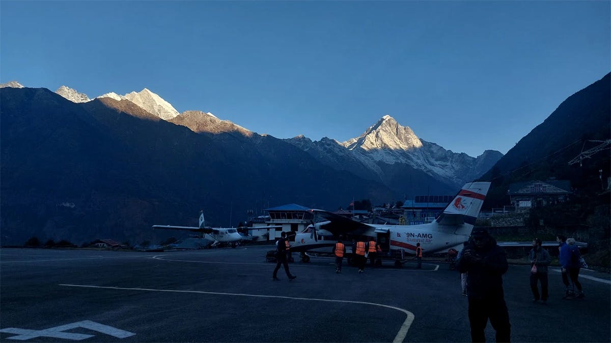 Everest Base Camp trek with return helicopter