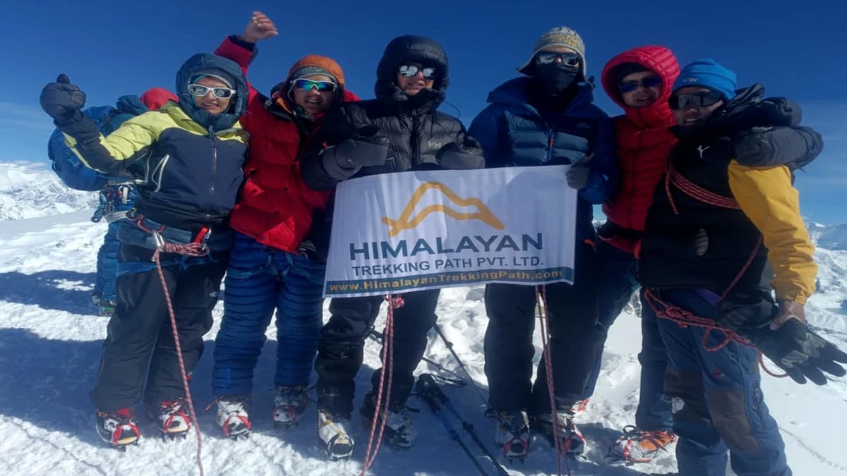 Mera Peak with Heli return - 15 Days