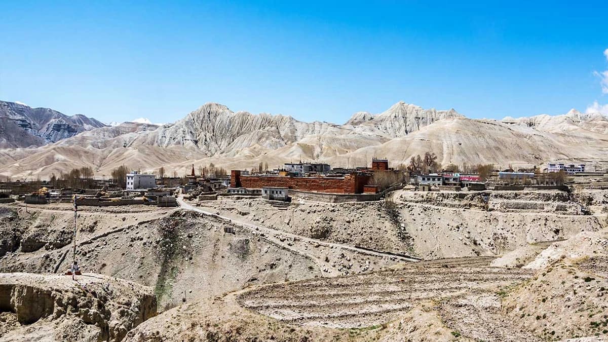 Upper Mustang Jeep Tour