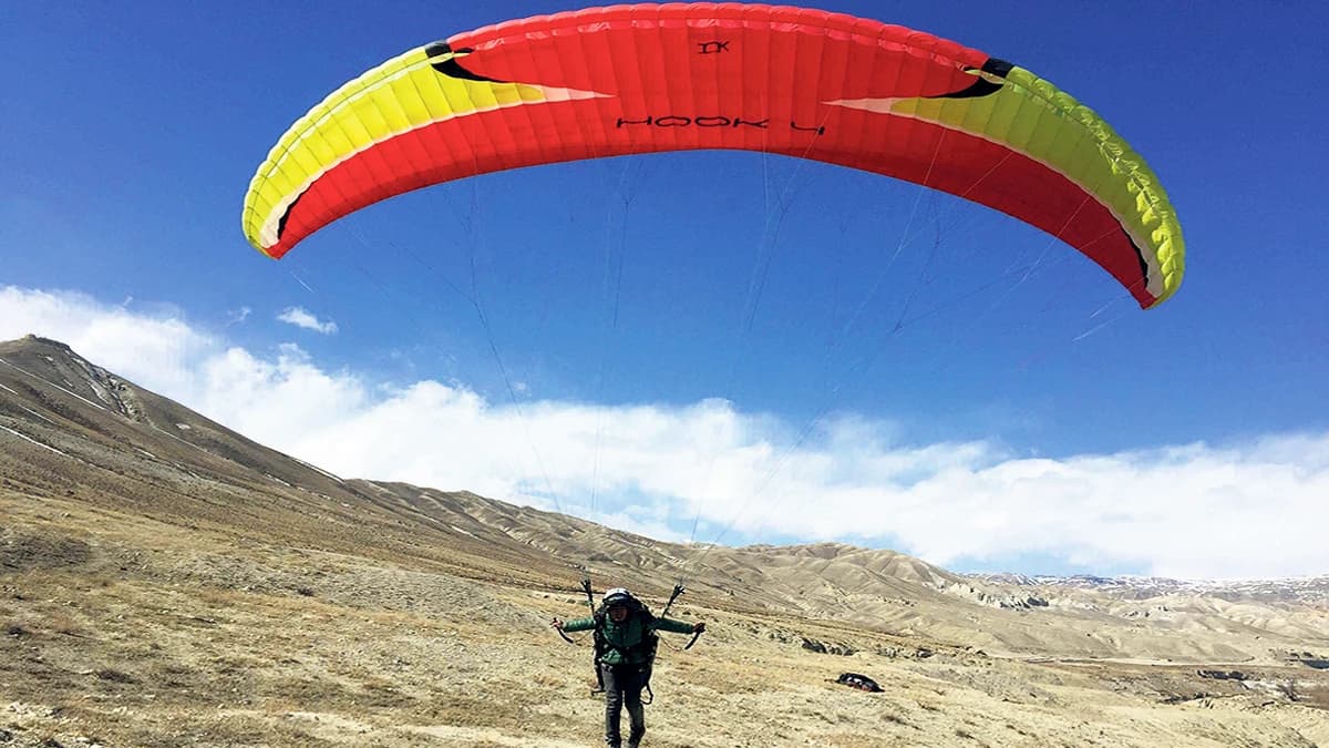Paragliding in Pokhara
