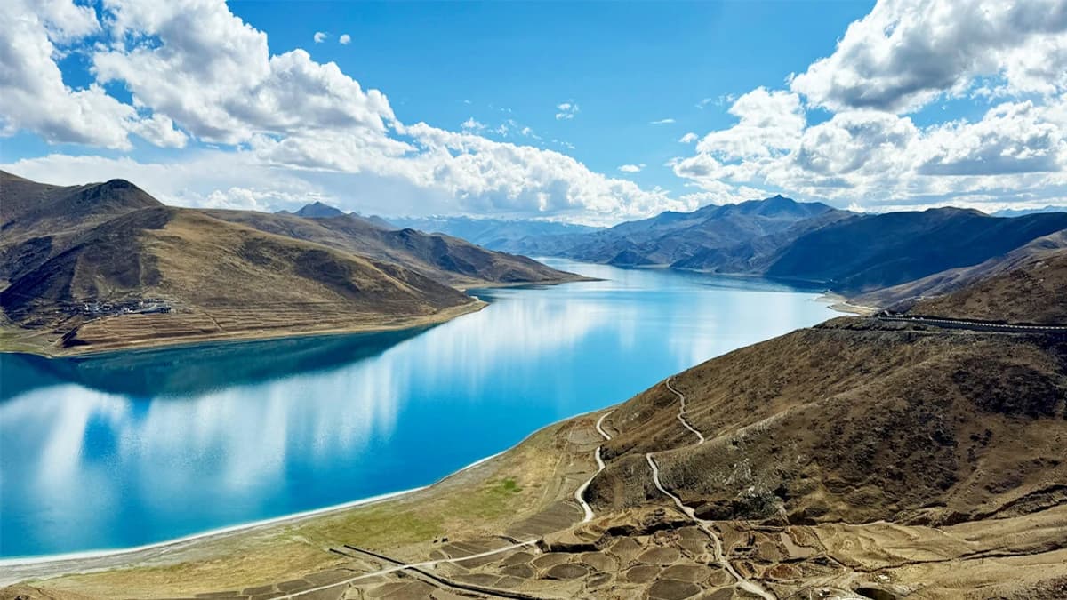 Overland Lhasa tour with Everest Base Camp