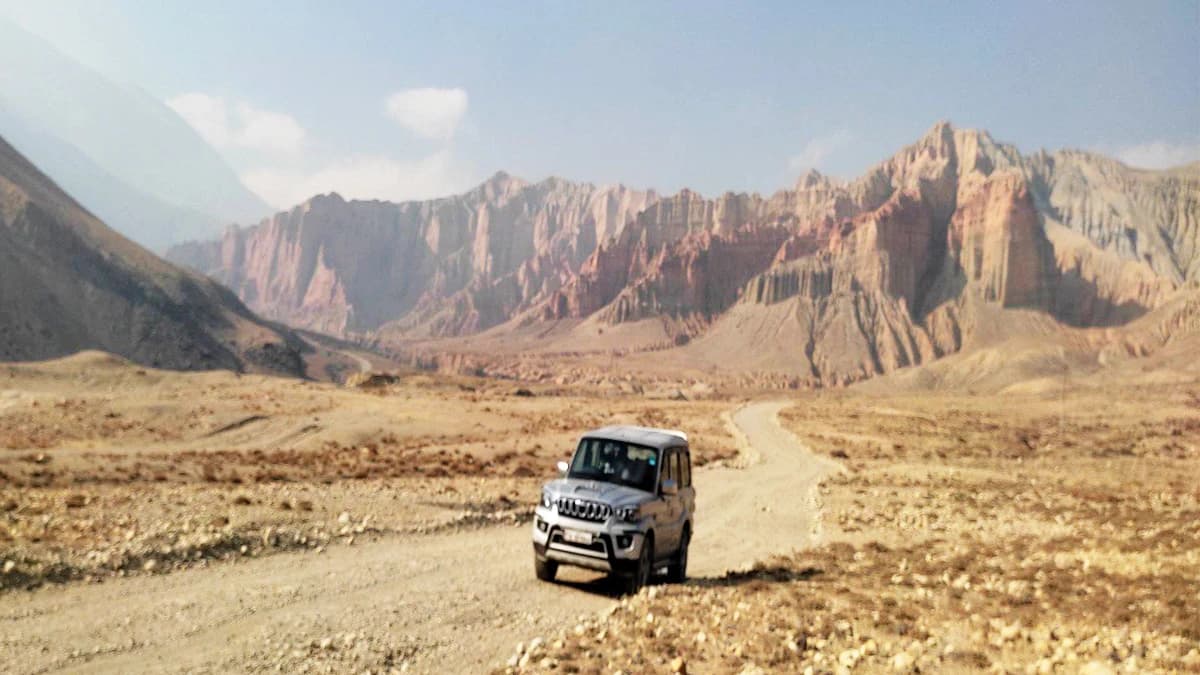Upper Mustang Jeep Tour