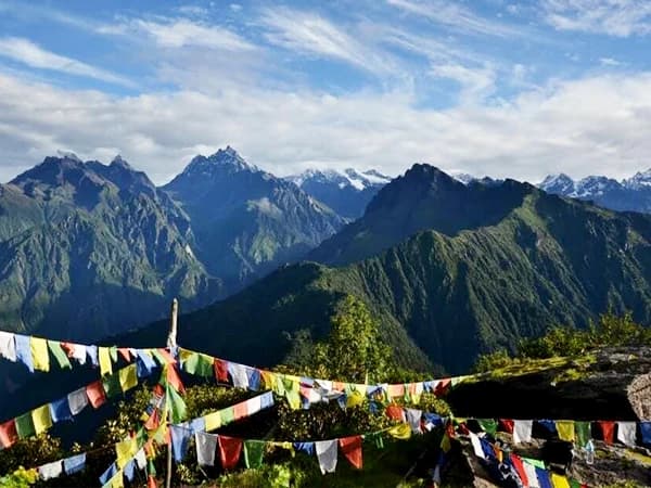 Ama Yangri Trek