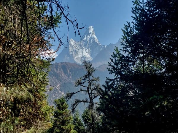 Amadablam Base Camp Trek