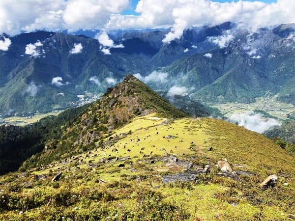 Bumdra Trekking