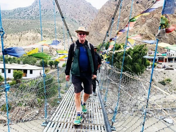 Lower Mustang Trek