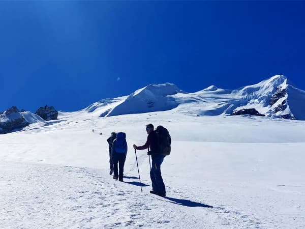 On The Way To Mera 1