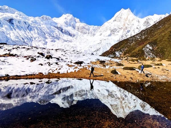 Pungen Gomba Manaslu Circuit Trek