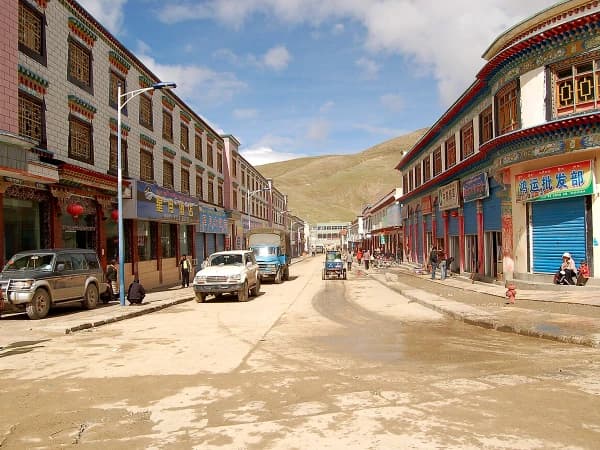 Saga Tibet