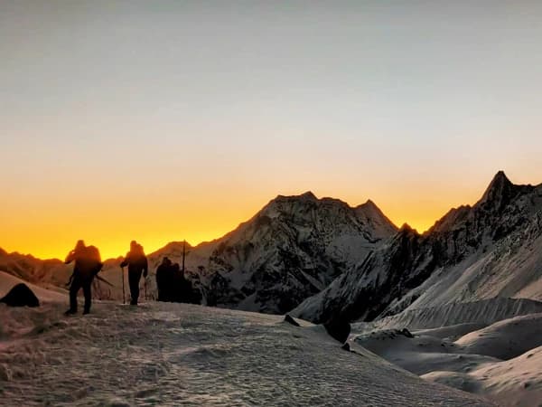 Sunrise View Larke