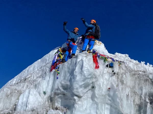 Top Island Peak 1