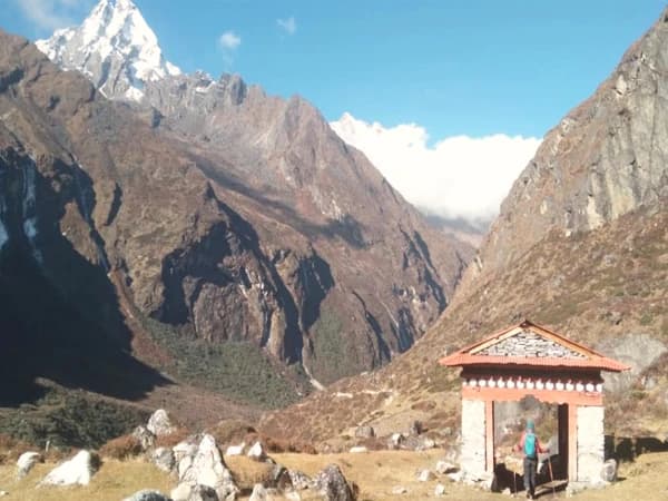 Rolwaling Valley Trekking